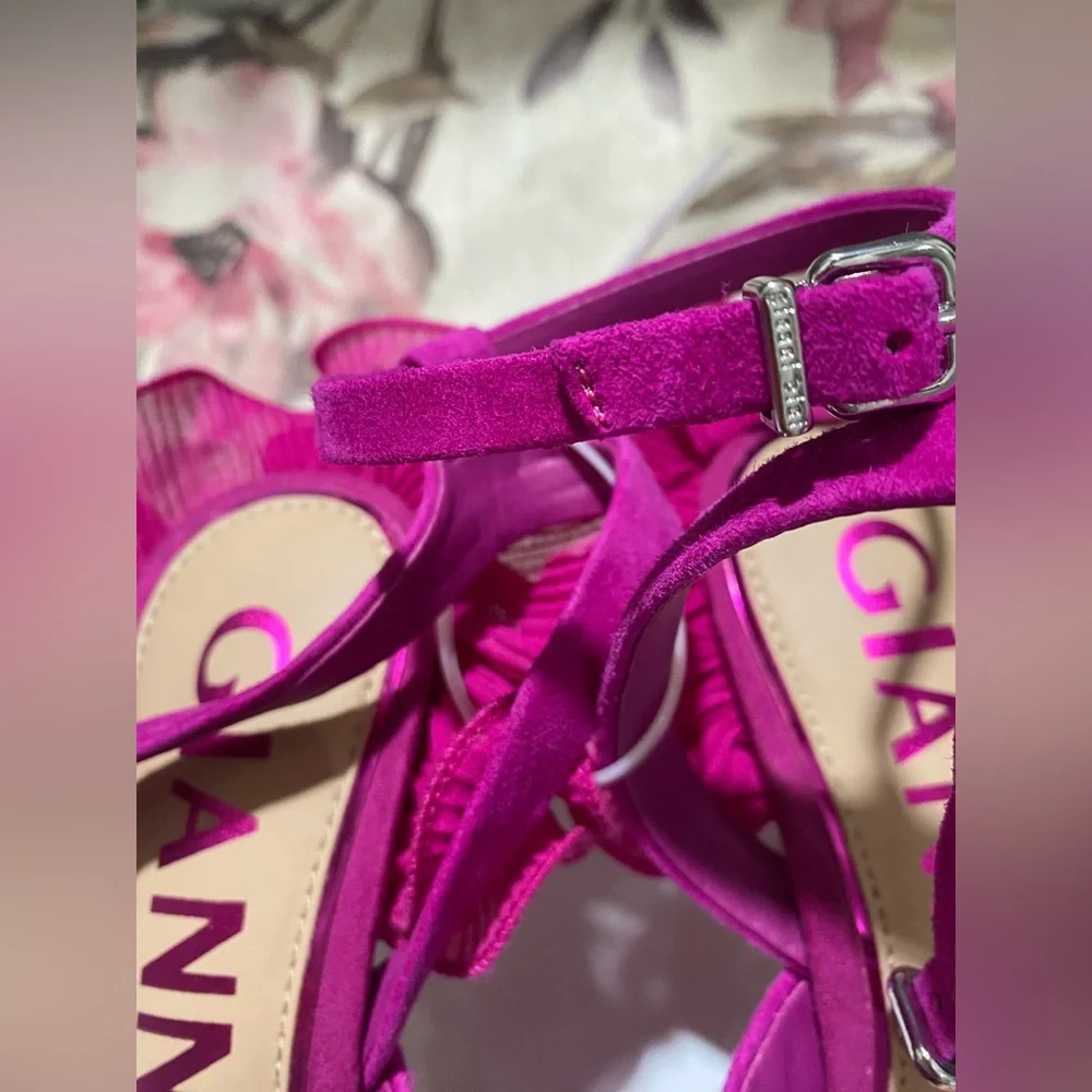 Gianni Bini Pink Heels with Ruffle Detail - Picture 14 of 15